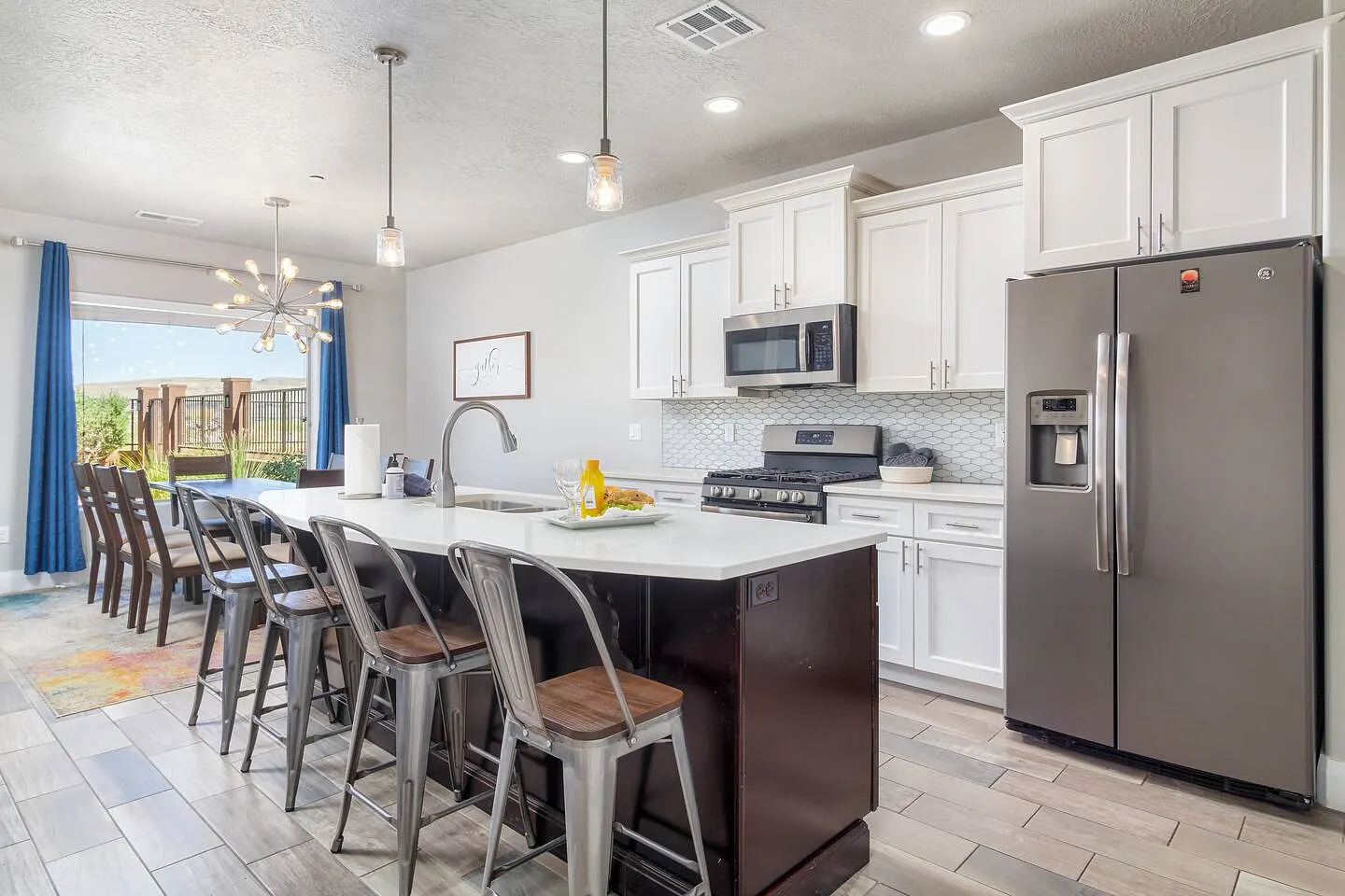 All photos photo 7
