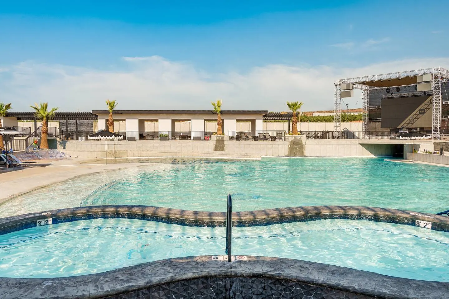 All photos photo 75